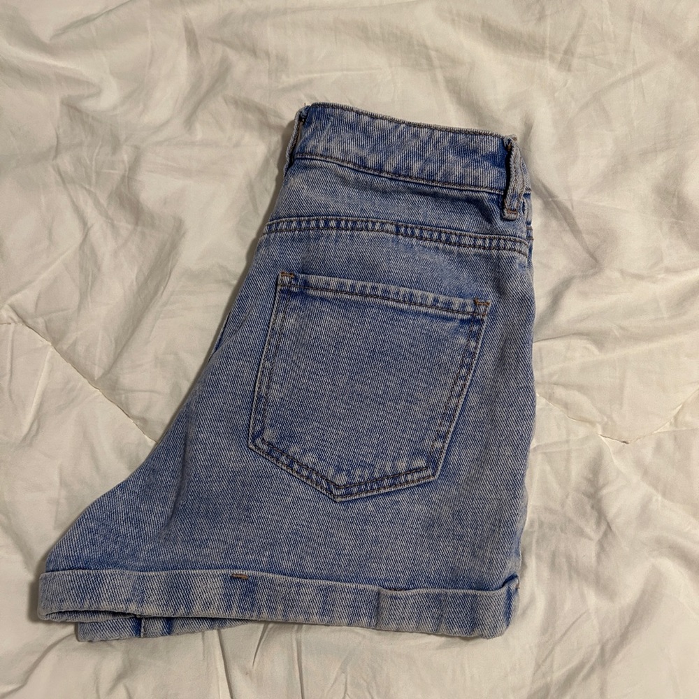 Size 25 Pacsun Mom Shorts! - Picture 4 of 4